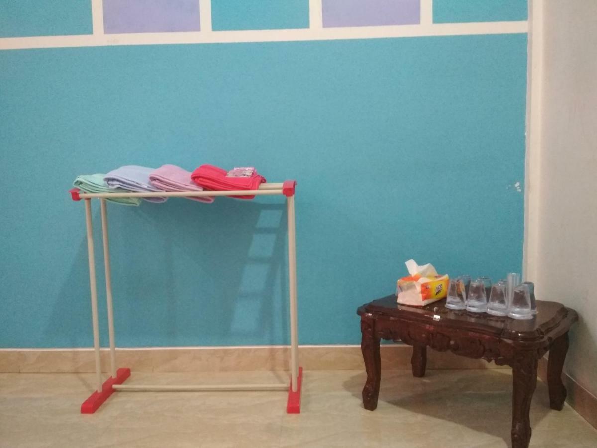 Almira Homestay 잠비 외부 사진
